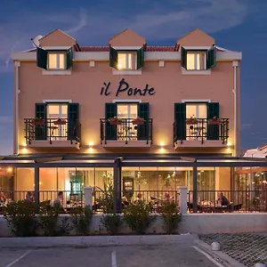 https://il-ponte-trogir.hotels-in-trogir.com