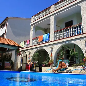 3* Affittacamere & Lo & Mar