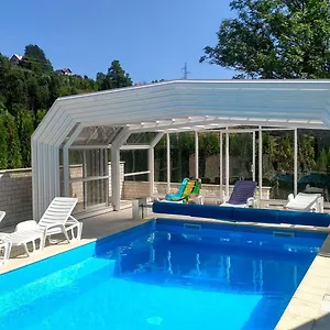 https://bijela-ruza.primorje-gorskikotar.com